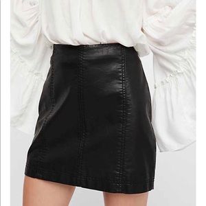 Free People Vegan Leather Femme miniskirt
